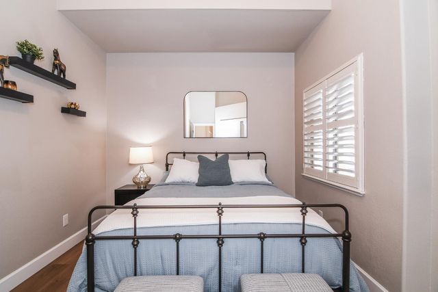 8955 Ashmore Way, Elk Grove, CA 95624