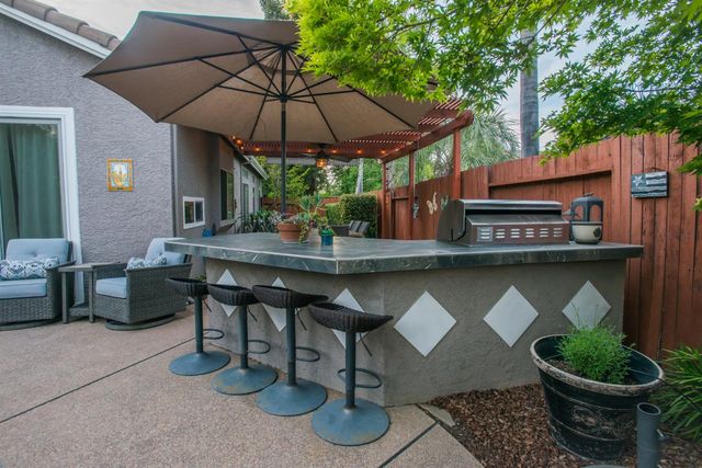 8955 Ashmore Way, Elk Grove, CA 95624