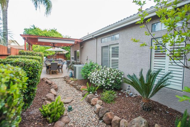 8955 Ashmore Way, Elk Grove, CA 95624