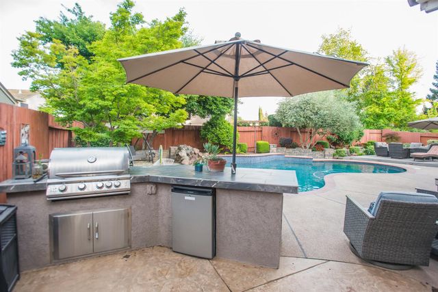 8955 Ashmore Way, Elk Grove, CA 95624