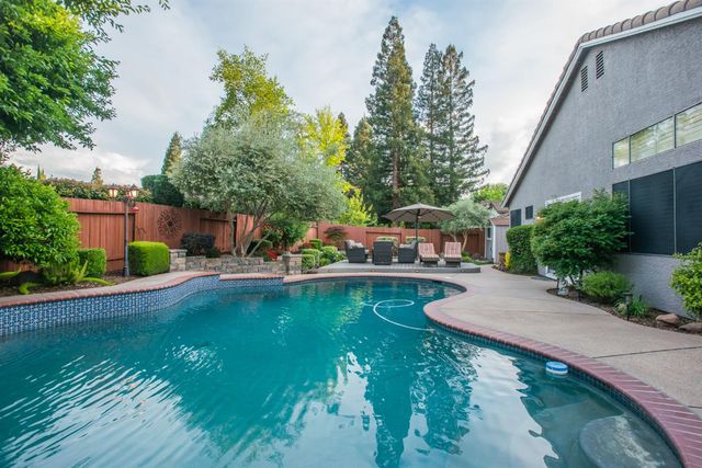 8955 Ashmore Way, Elk Grove, CA 95624