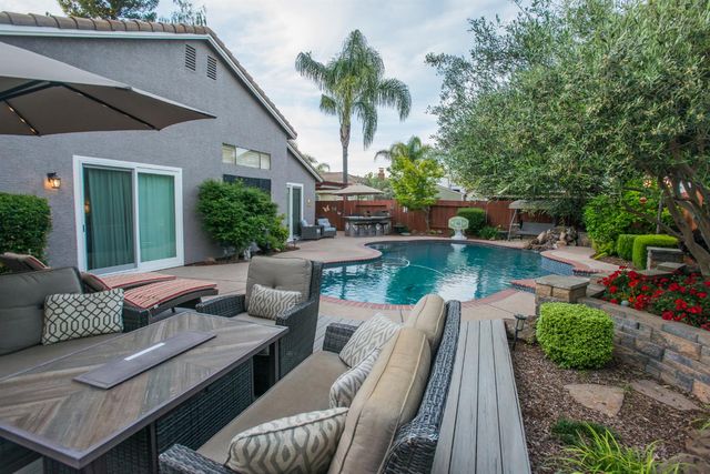 8955 Ashmore Way, Elk Grove, CA 95624