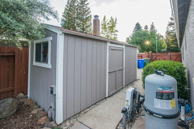 8955 Ashmore Way, Elk Grove, CA 95624