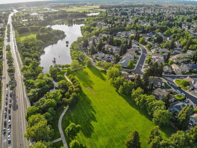 8955 Ashmore Way, Elk Grove, CA 95624