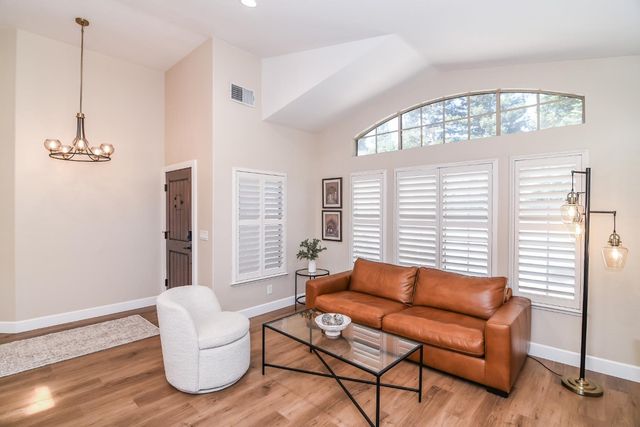 8955 Ashmore Way, Elk Grove, CA 95624