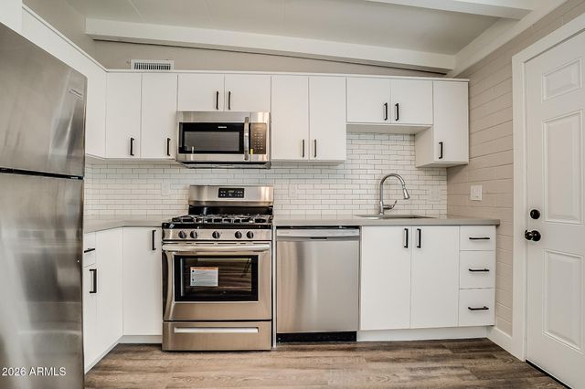 1231 N OLEANDER Street 5, Tempe, AZ 85288