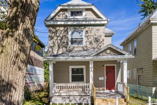 2424 Cudaback Avenue, Niagara Falls, NY 14303