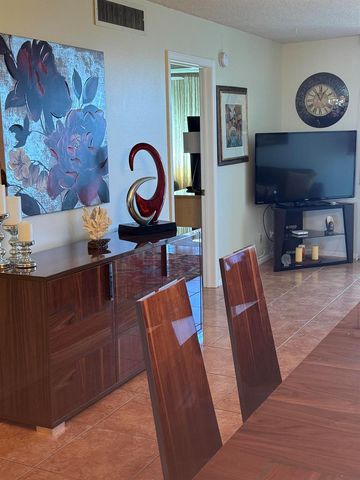 2010 S Federal Highway I 405, Boynton Beach, FL 33435