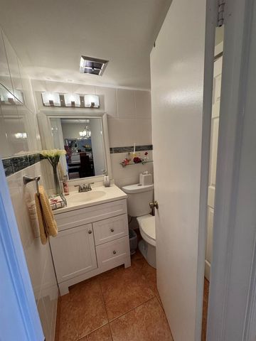 2010 S Federal Highway I 405, Boynton Beach, FL 33435