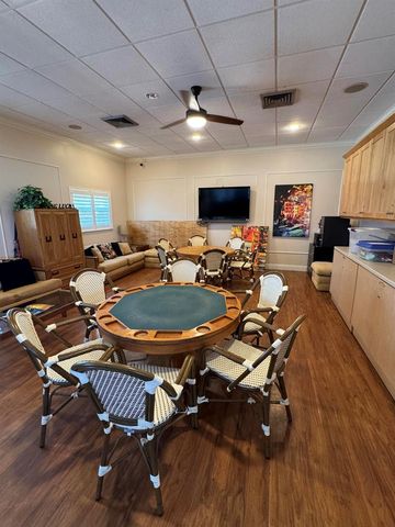 2010 S Federal Highway I 405, Boynton Beach, FL 33435