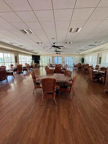 2010 S Federal Highway I 405, Boynton Beach, FL 33435