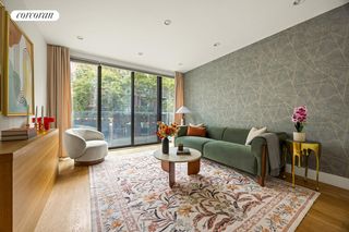143 MESEROLE Street # 2B, New York City, NY 11206