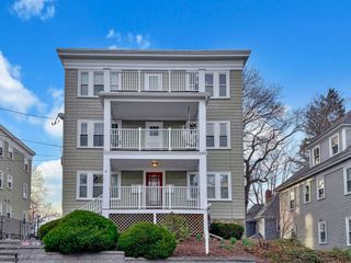 15 Adelaide Street 1R, Boston, MA 02130