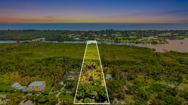 11765 SE Laurel Lane, Hobe Sound, FL 33455