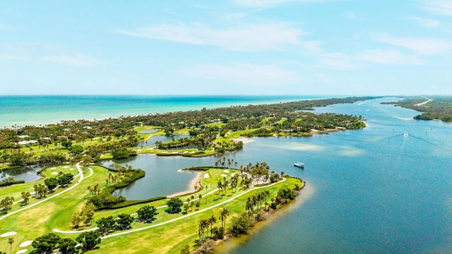 11765 SE Laurel Lane, Hobe Sound, FL 33455