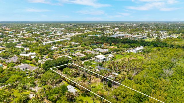 11765 SE Laurel Lane, Hobe Sound, FL 33455