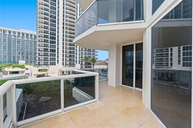 4775 Collins Ave 507, Miami Beach, FL 33140