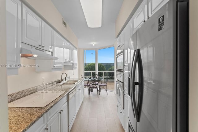 4775 Collins Ave 507, Miami Beach, FL 33140