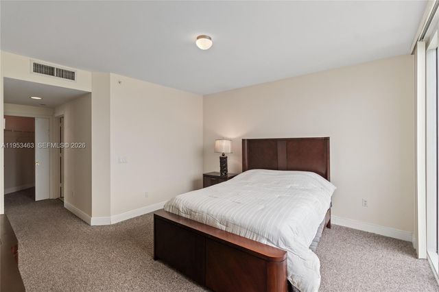 4775 Collins Ave 507, Miami Beach, FL 33140