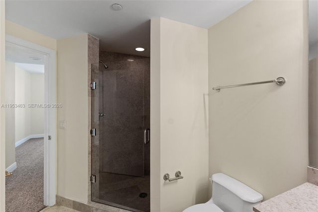 4775 Collins Ave 507, Miami Beach, FL 33140