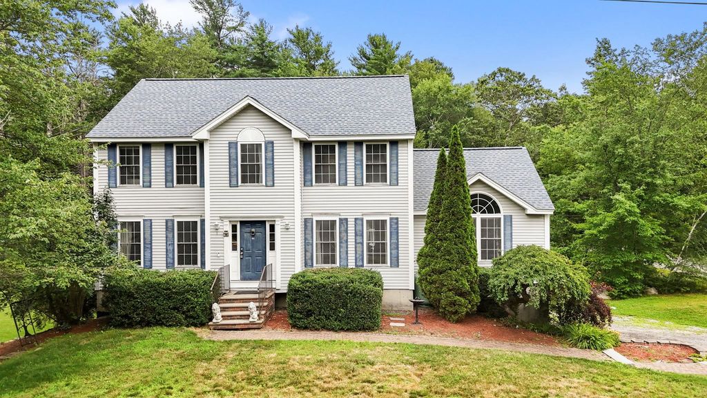 28 Mammoth Road, Londonderry, NH 03053