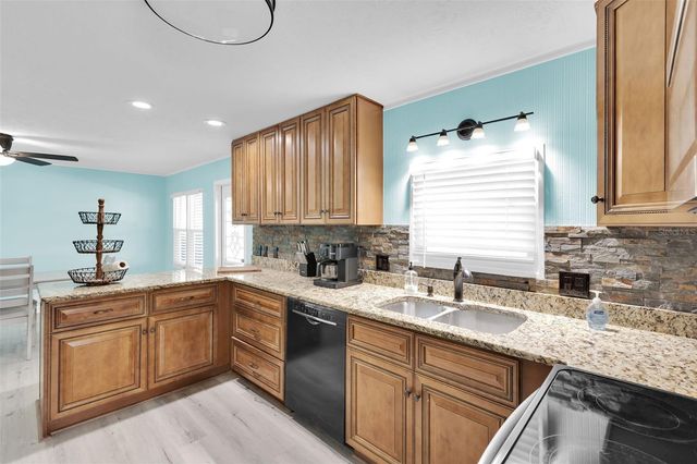 517 LOS ALTOS, North Port, FL 34287