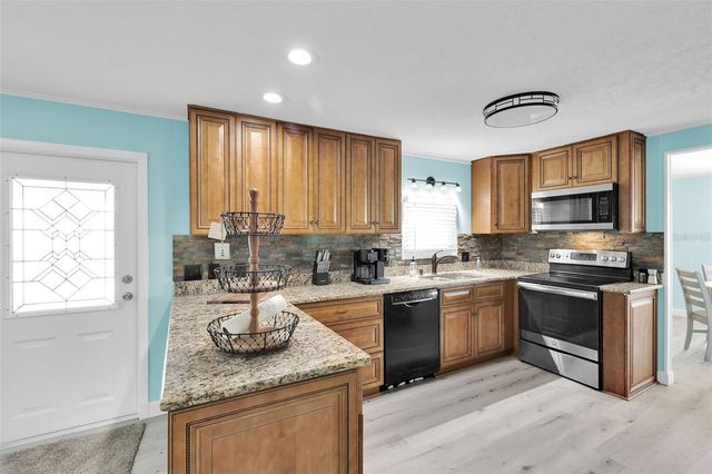 517 LOS ALTOS, North Port, FL 34287