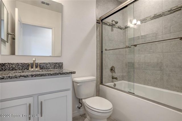 406 Easy Street, Sebastian, FL 32958