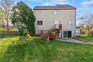 1 Rodeo Drive, Barrington, RI 02806