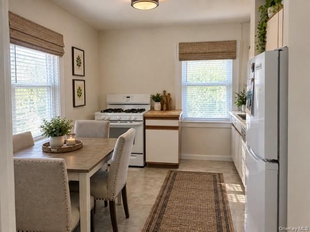 74 Lexington Avenue, Franklin Square, NY 11010
