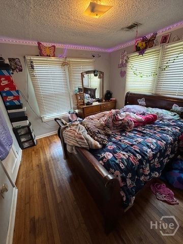 320 Forrest, Savannah, GA 31404