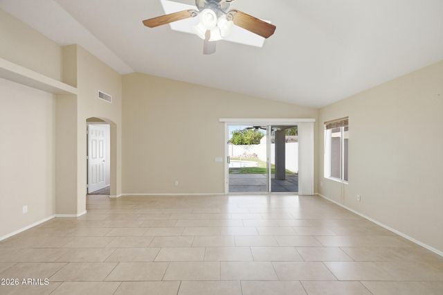 700 E GARY Drive, Chandler, AZ 85225