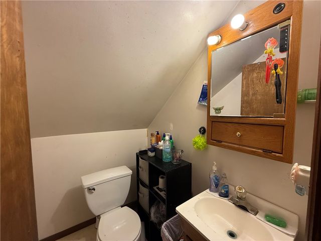 1948 Elmbrook Ln, Scott Twp, PA 15243