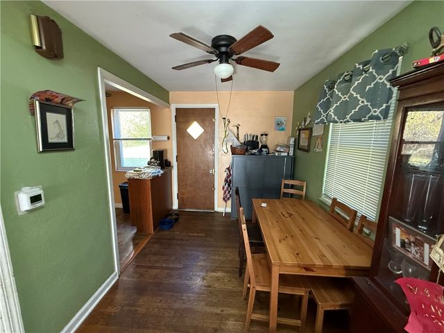 1948 Elmbrook Ln, Scott Twp, PA 15243