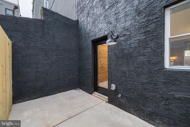 1613 N LAWRENCE ST, Philadelphia, PA 19122