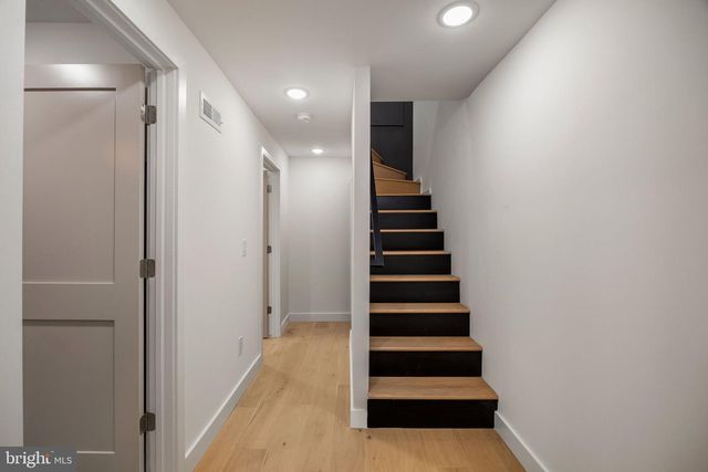 1613 N LAWRENCE ST, Philadelphia, PA 19122