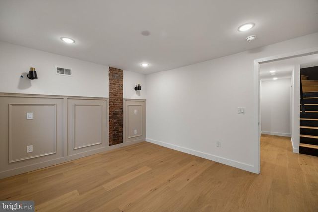 1613 N LAWRENCE ST, Philadelphia, PA 19122