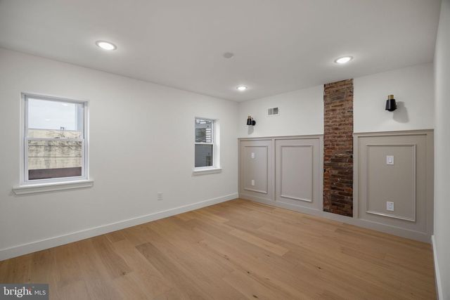 1613 N LAWRENCE ST, Philadelphia, PA 19122