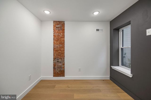 1613 N LAWRENCE ST, Philadelphia, PA 19122