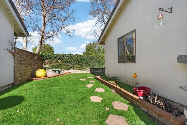 24043 Blacker House Court, Valencia, CA 91355