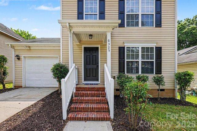 6325 Linda Vista Lane, Charlotte, NC 28216