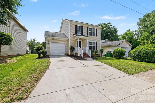 6325 Linda Vista Lane, Charlotte, NC 28216