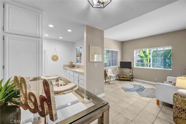 10 Flor De Mar, Rancho Santa Margarita, CA 92688