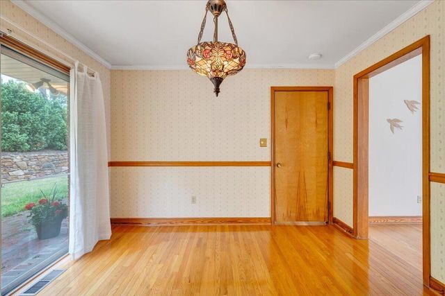5105 Medmont CIR, Roanoke, VA 24018