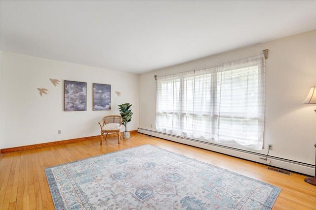 5105 Medmont CIR, Roanoke, VA 24018
