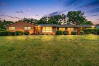 5105 Medmont CIR, Roanoke, VA 24018