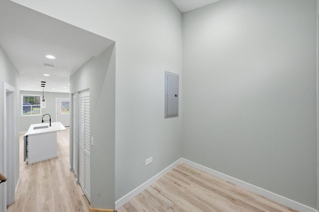 4642 W Monroe Street, Chicago, IL 60644