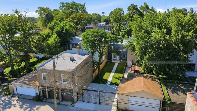 4642 W Monroe Street, Chicago, IL 60644