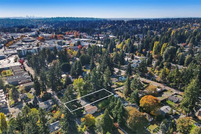 13315 31st Avenue NE, Seattle, WA 98125