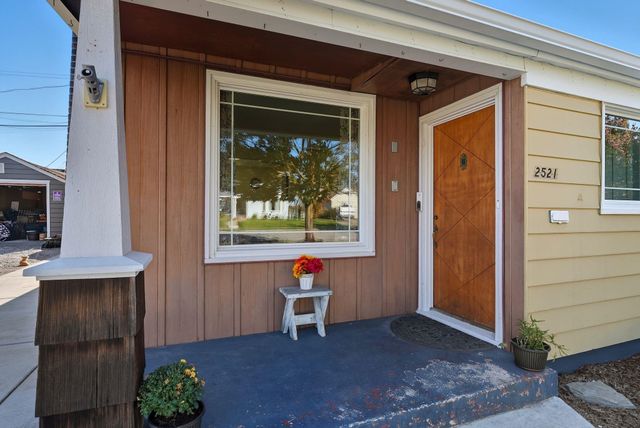 2521 W Walton Ave, Spokane, WA 99205